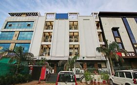 Sugar Palm Hotel Gwalior 3*