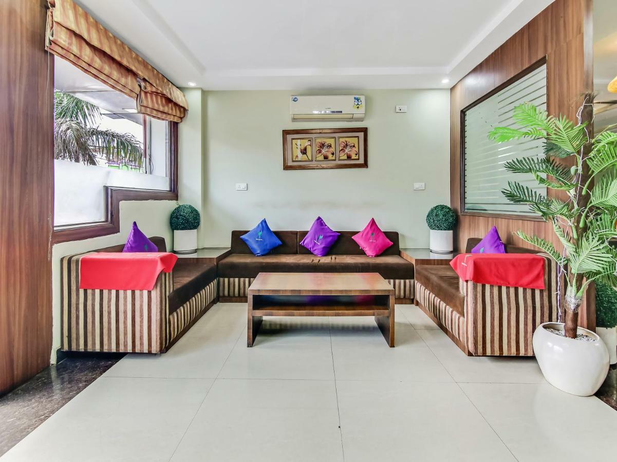 Capital O 32619 Hotel Sugar Palm Gwalior Exterior photo